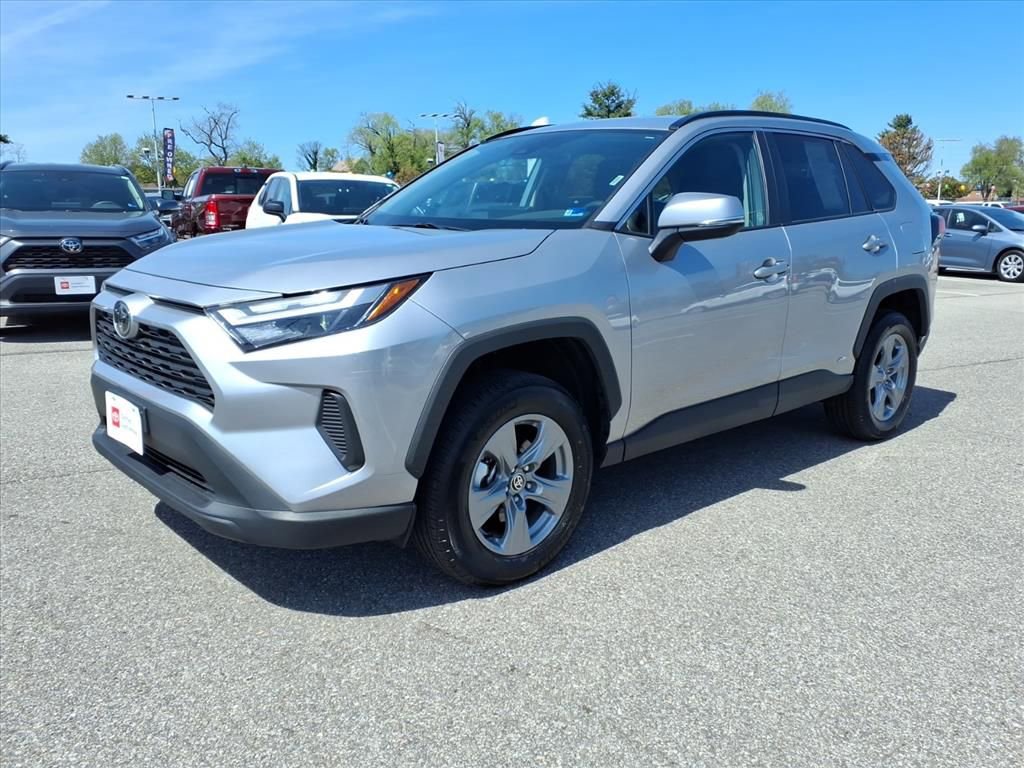 Certified 2025 Toyota RAV4 XLE image 9