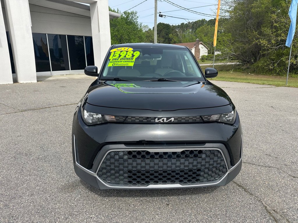 Used 2023 Kia Soul LX w/ LX Technology Package image 8