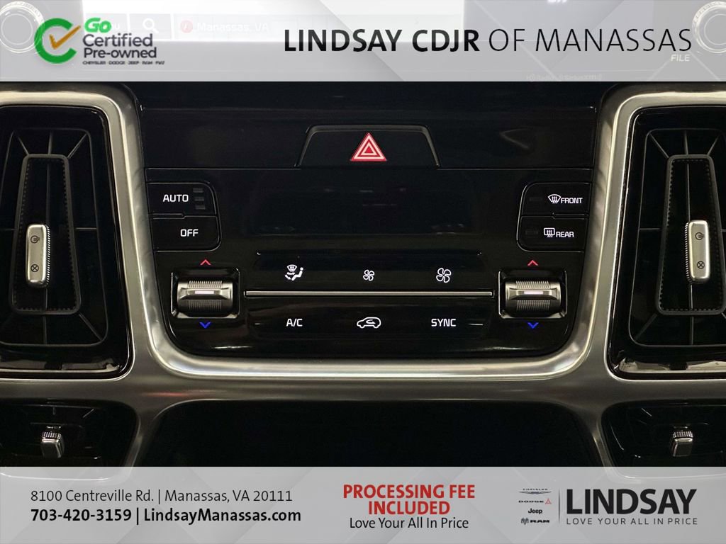Used 2023 Kia Sorento SX AWD/4WD image 27