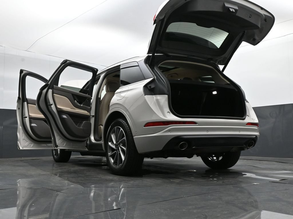 Used 2021 Lincoln Corsair Grand Touring w/ Equipment Group 301A AWD/4WD image 47