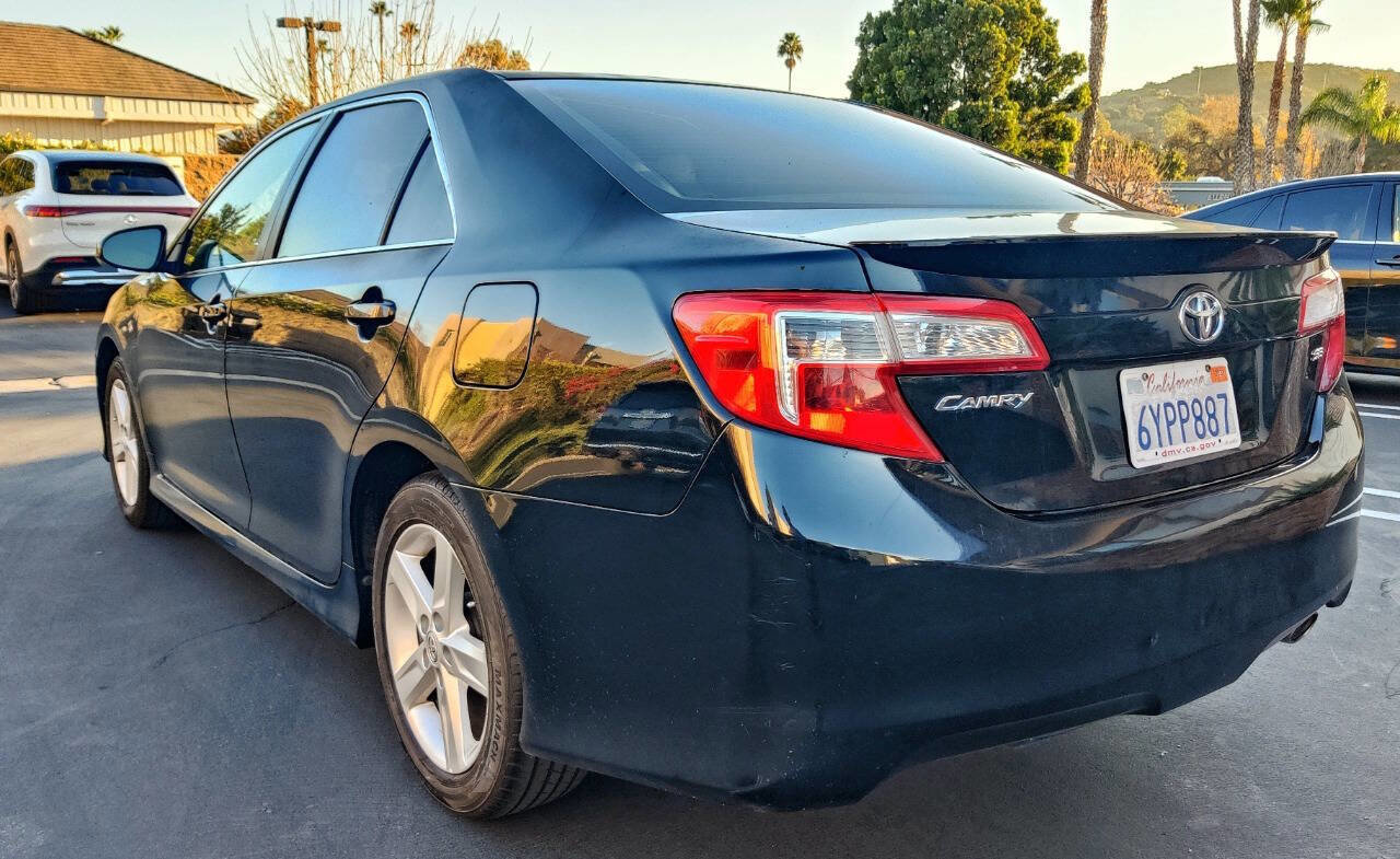 Used 2012 Toyota Camry SE image 6