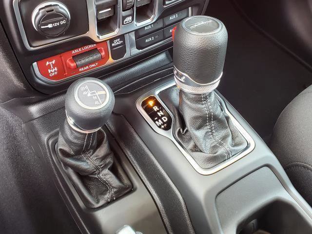 New 2026 Jeep Gladiator Mojave image 15