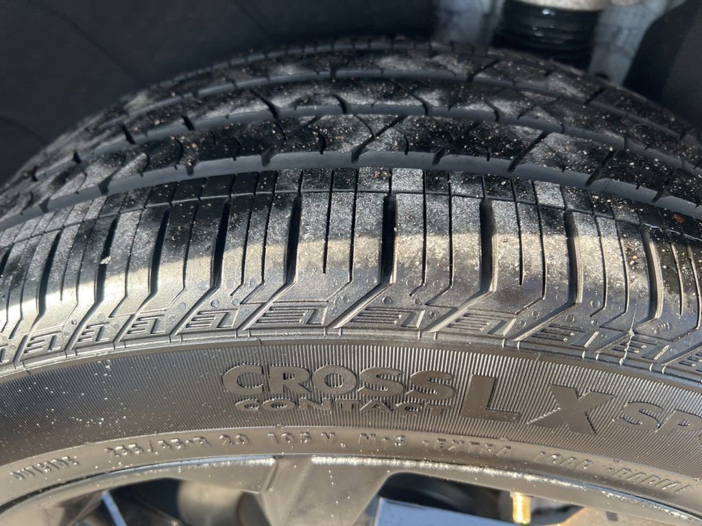 Certified 2025 Kia Sorento SX Prestige w/ Olive Brown Leather Package image 44