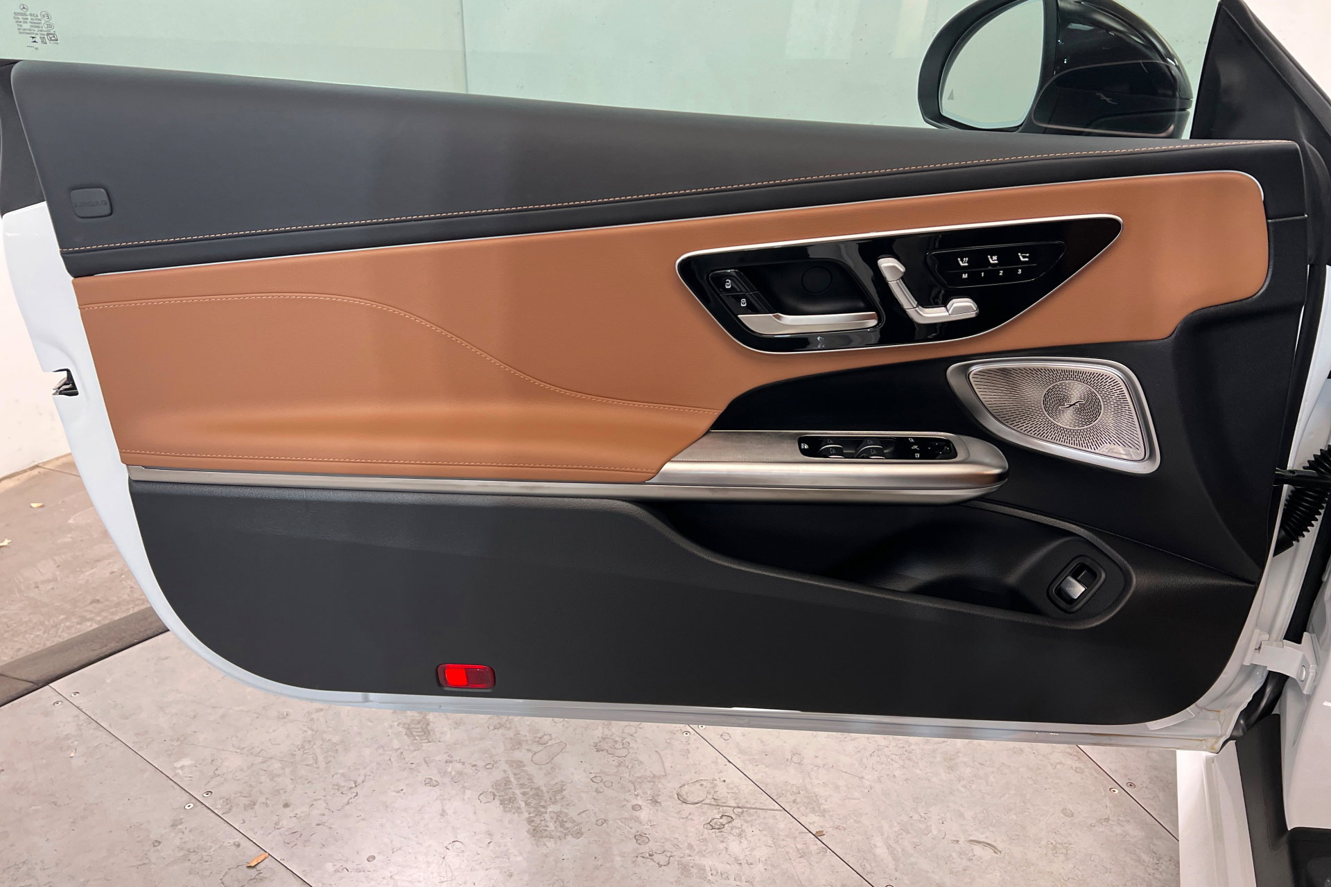 New 2026 Mercedes-Benz CLE 450 4MATIC Cabriolet image 14