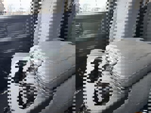 Used 2018 RAM 2500 Tradesman w/ Chrome Appearance Group image 28