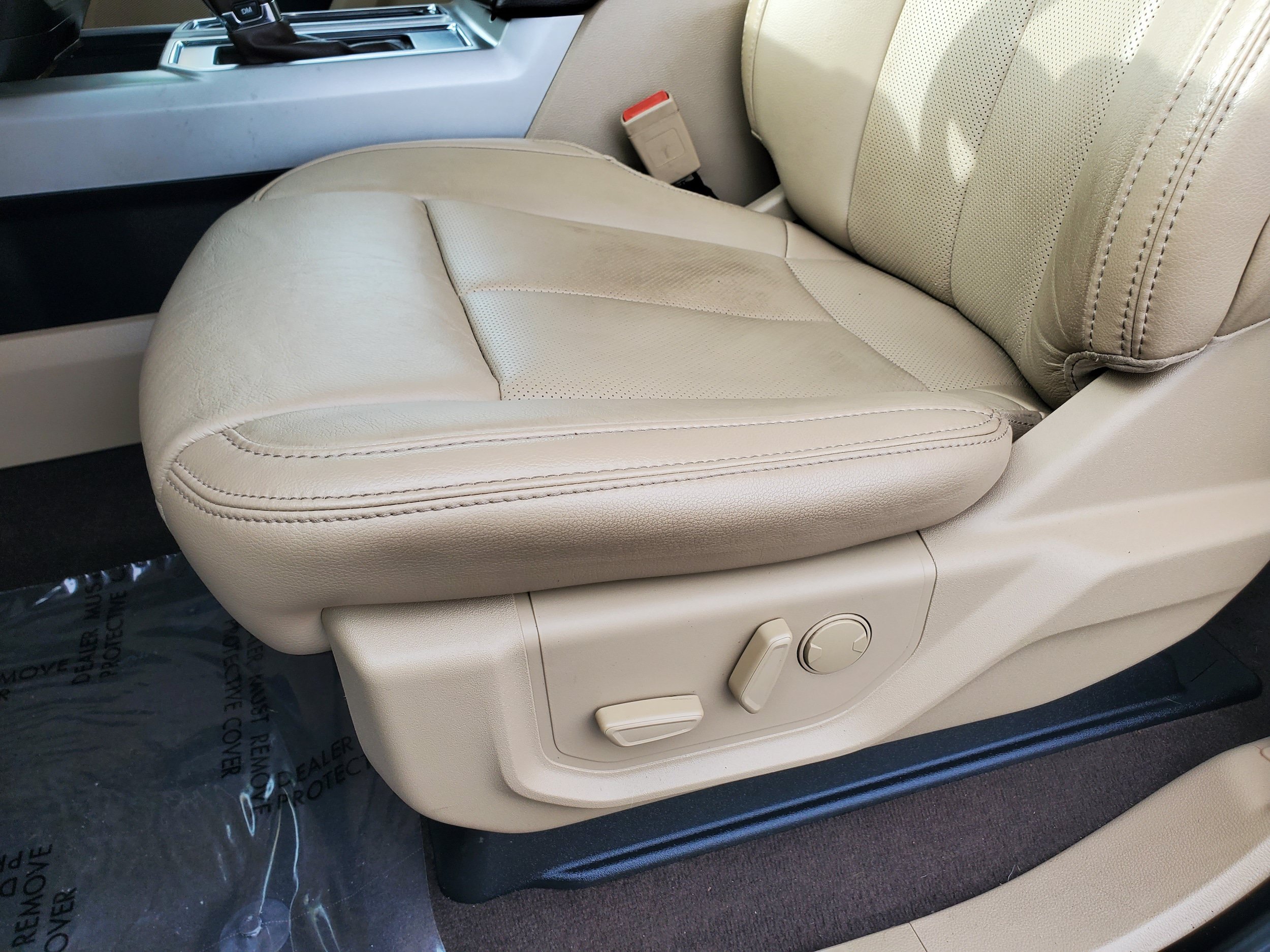 Used 2019 Ford F150 Lariat AWD/4WD image 9