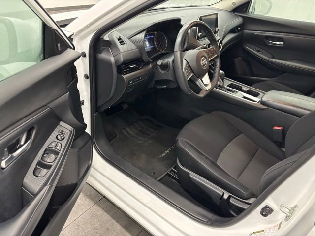 Used 2023 Nissan Sentra SV FWD image 10