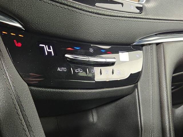 Used 2021 Cadillac XT5 Premium Luxury w/ LPO, Floor Liner Package image 19