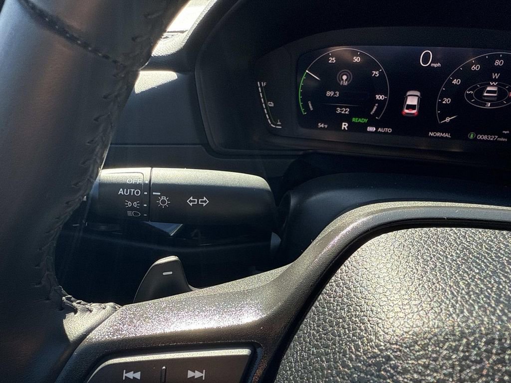 Used 2025 Honda Accord Sport image 30