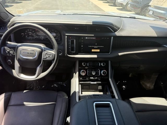 Used 2024 GMC Yukon Denali AWD/4WD image 22