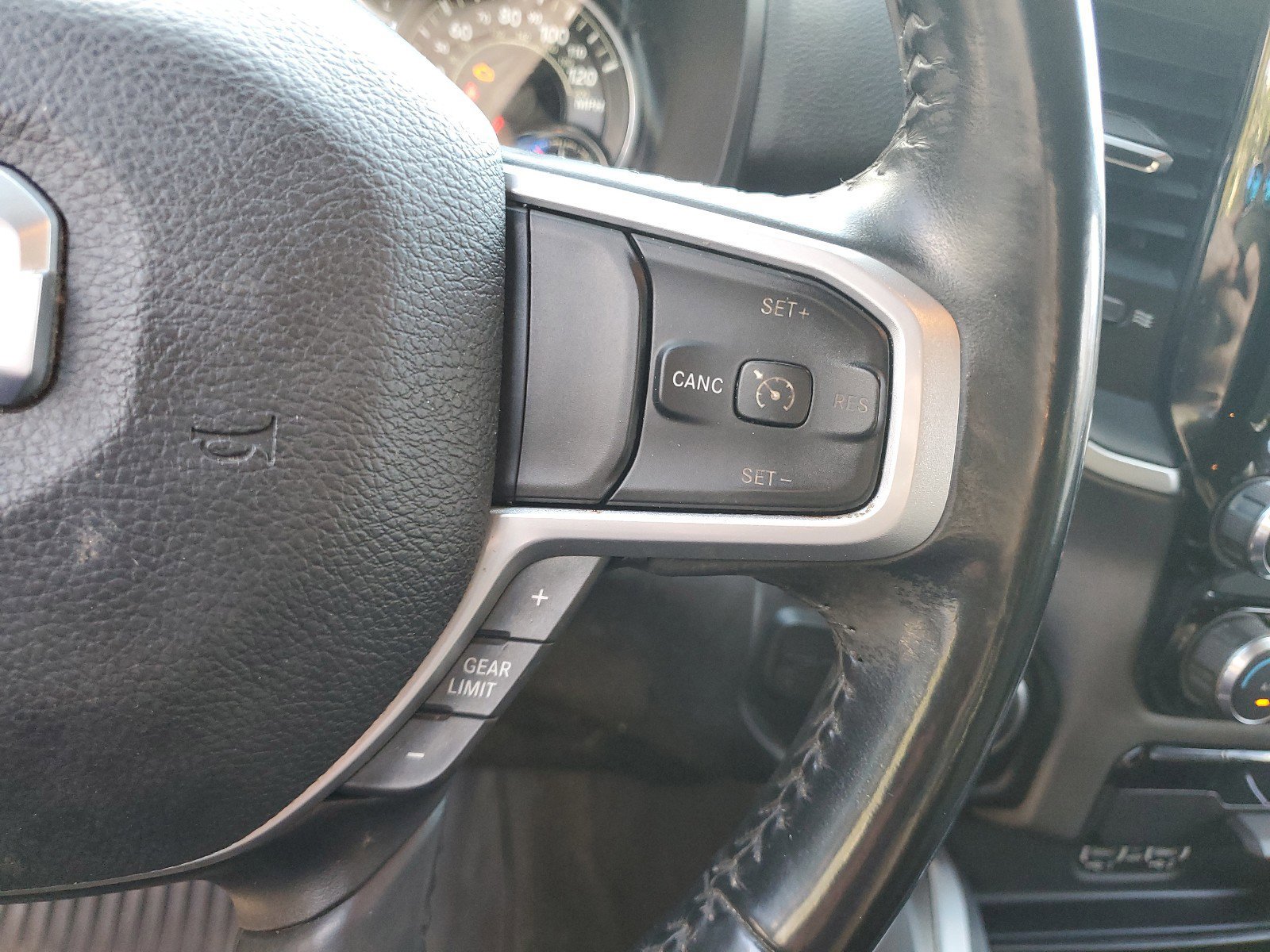 Used 2021 RAM 1500 Big Horn image 25