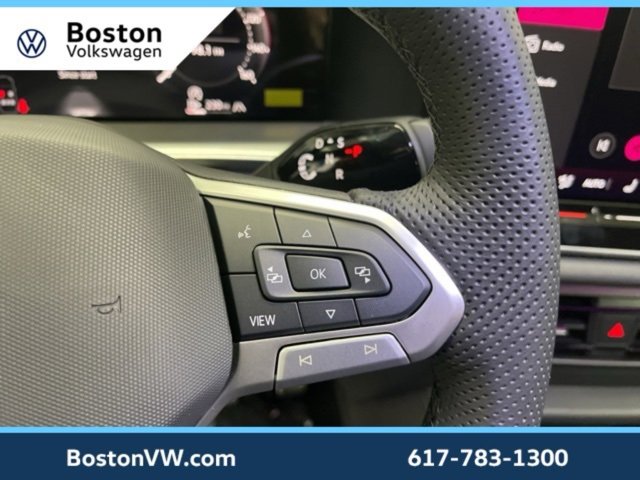 New 2026 Volkswagen Tiguan SE R-Line image 16