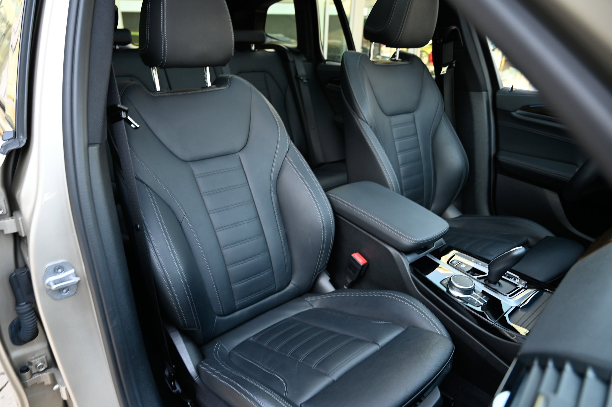 Used 2021 BMW X3 M40i w/ Executive Package image 56