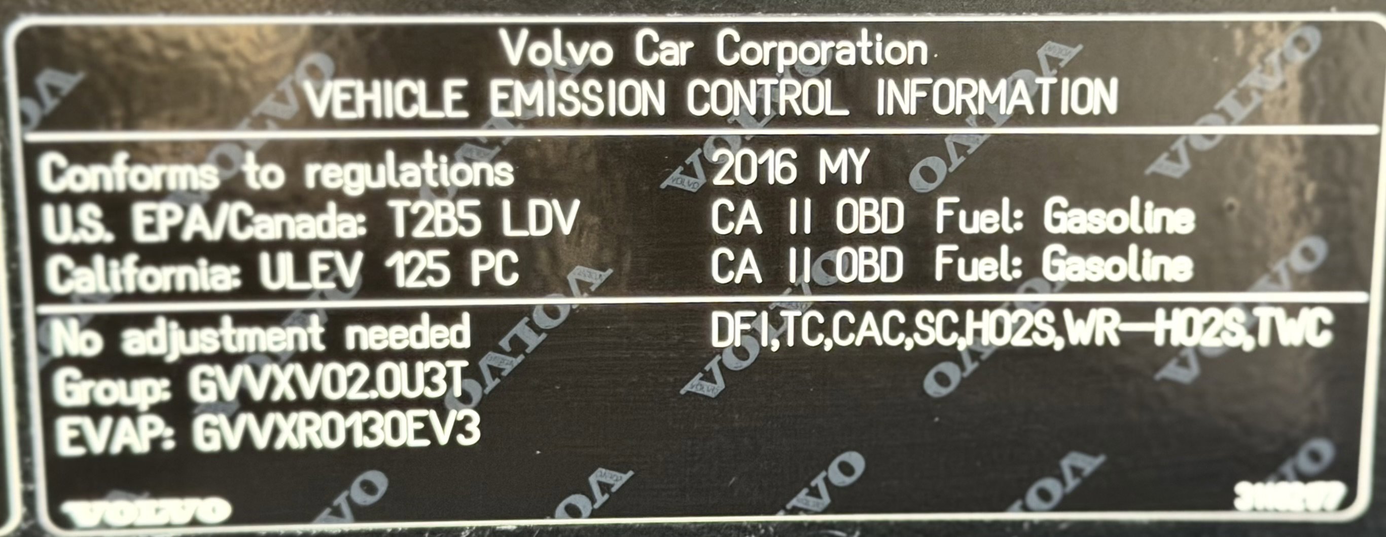 Used 2016 Volvo XC60 T6 FWD image 33