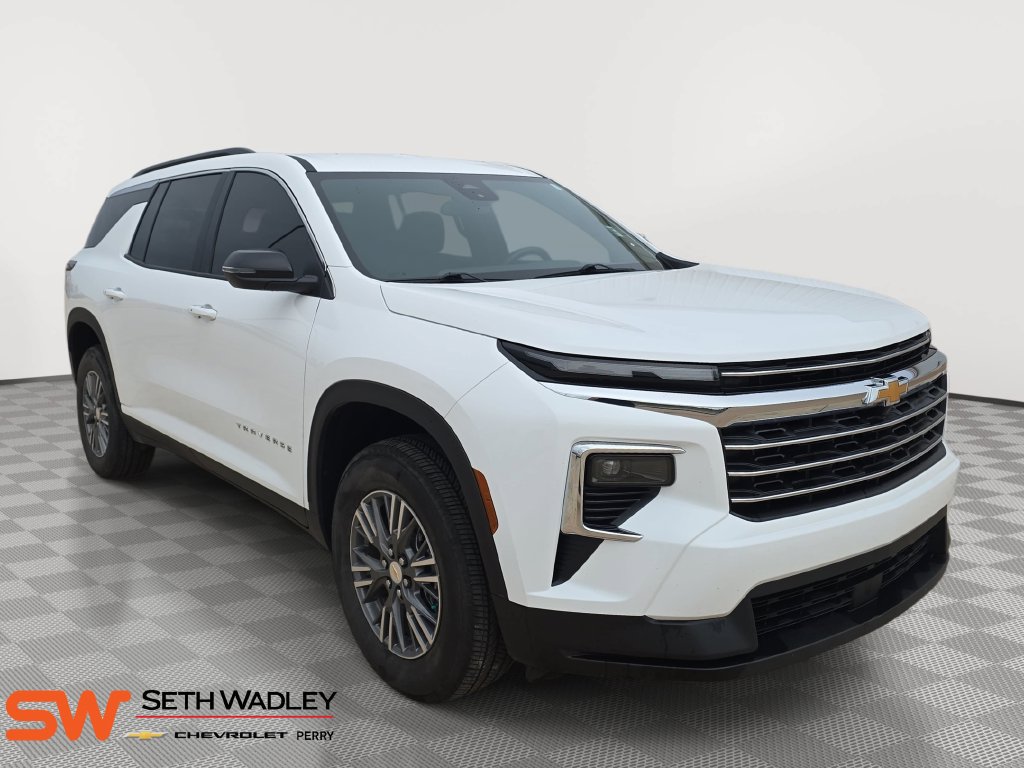 Used 2026 Chevrolet Traverse LT