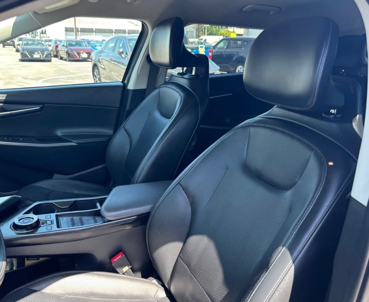 Used 2023 Kia EV6 Wind RWD image 18