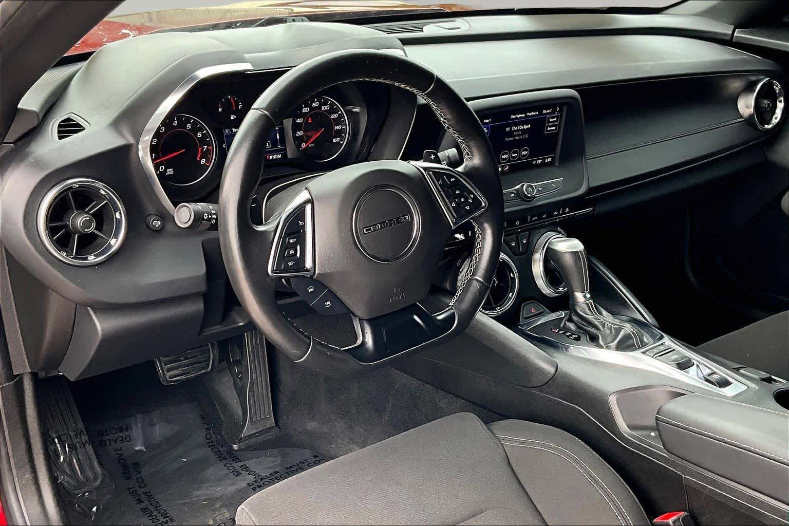 Used 2023 Chevrolet Camaro LT RWD image 17