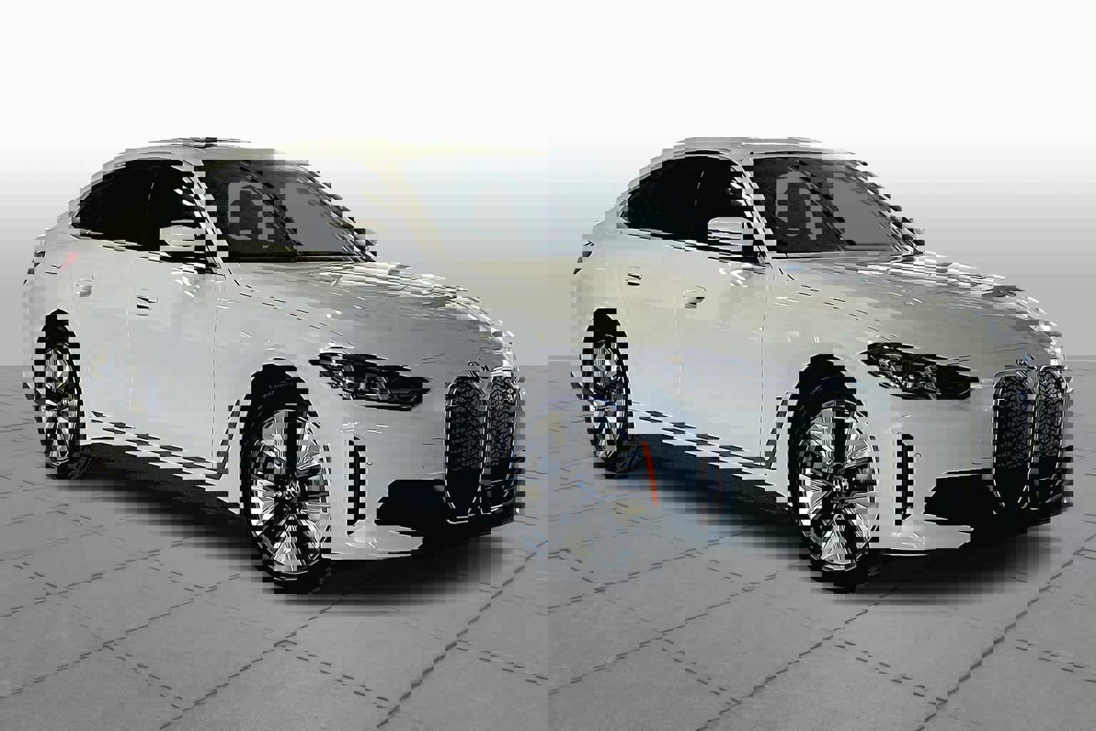 Used 2025 BMW i4 eDrive40 w/ Premium Package image 2