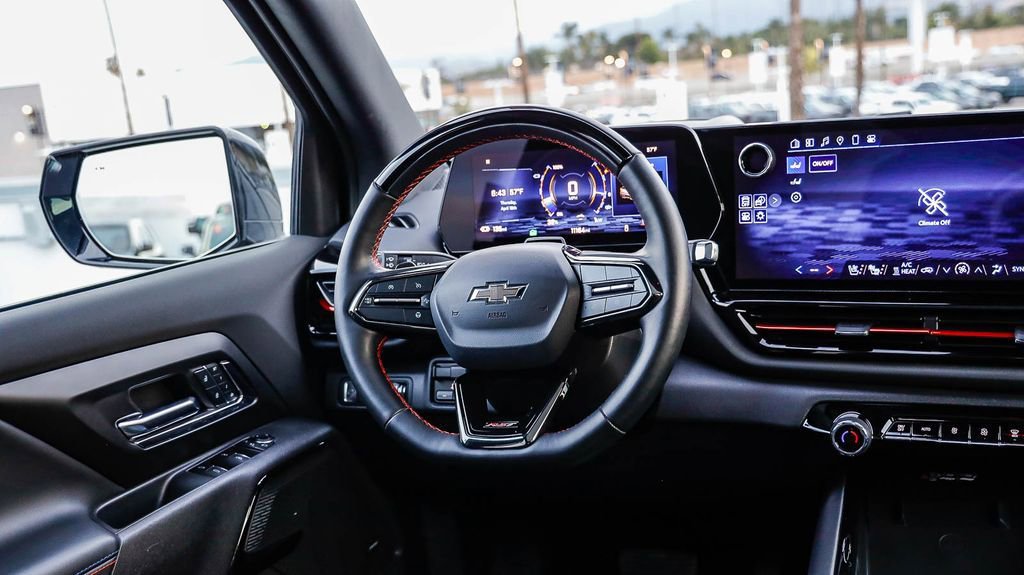 Used 2025 Chevrolet Silverado EV RST AWD/4WD image 18