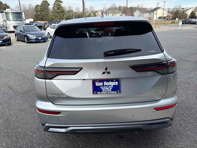 New 2026 Mitsubishi Outlander SE image 5