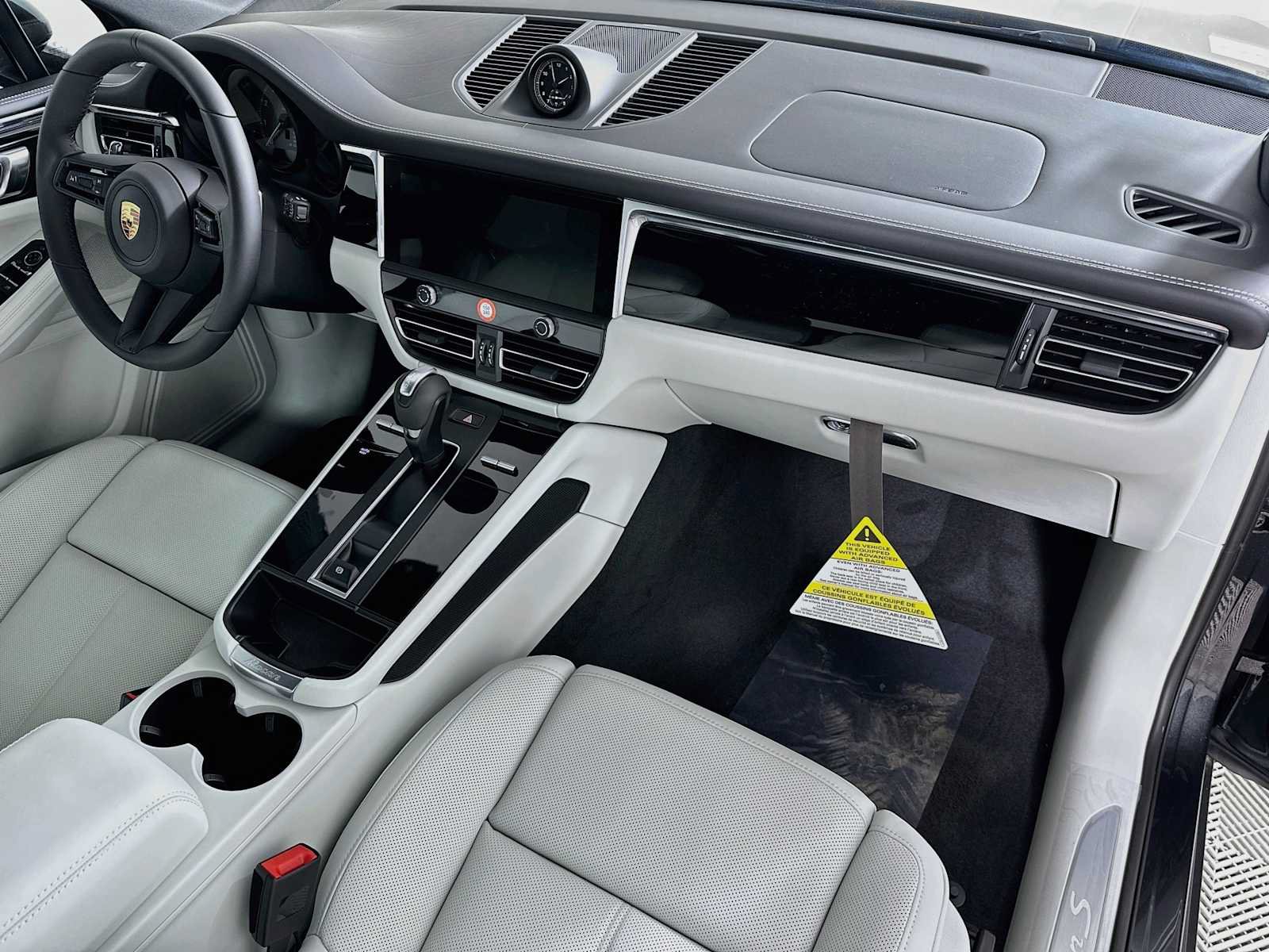 New 2026 Porsche Macan S AWD/4WD image 29