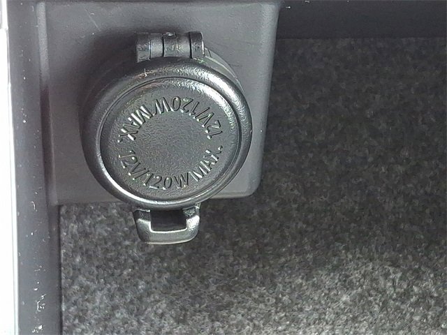 New 2025 Subaru Outback Premium image 16