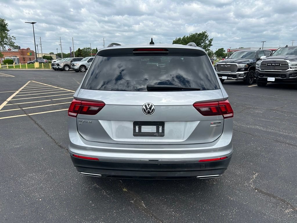 Used 2021 Volkswagen Tiguan SEL AWD/4WD image 10