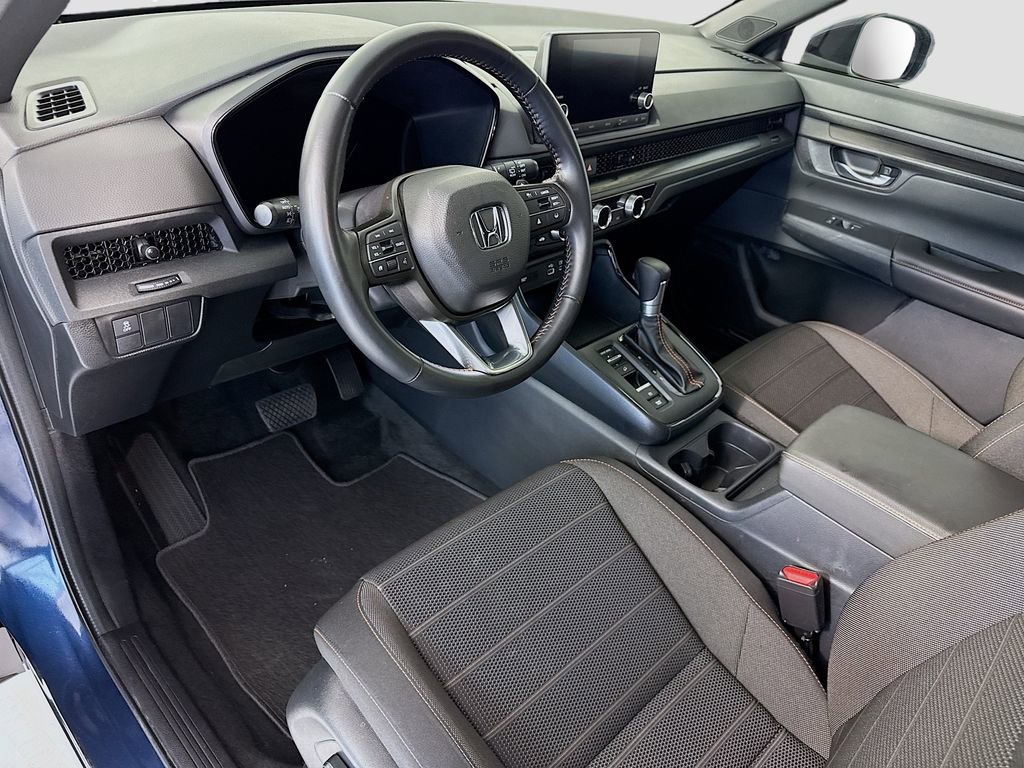 Certified 2025 Honda CR-V Sport image 9
