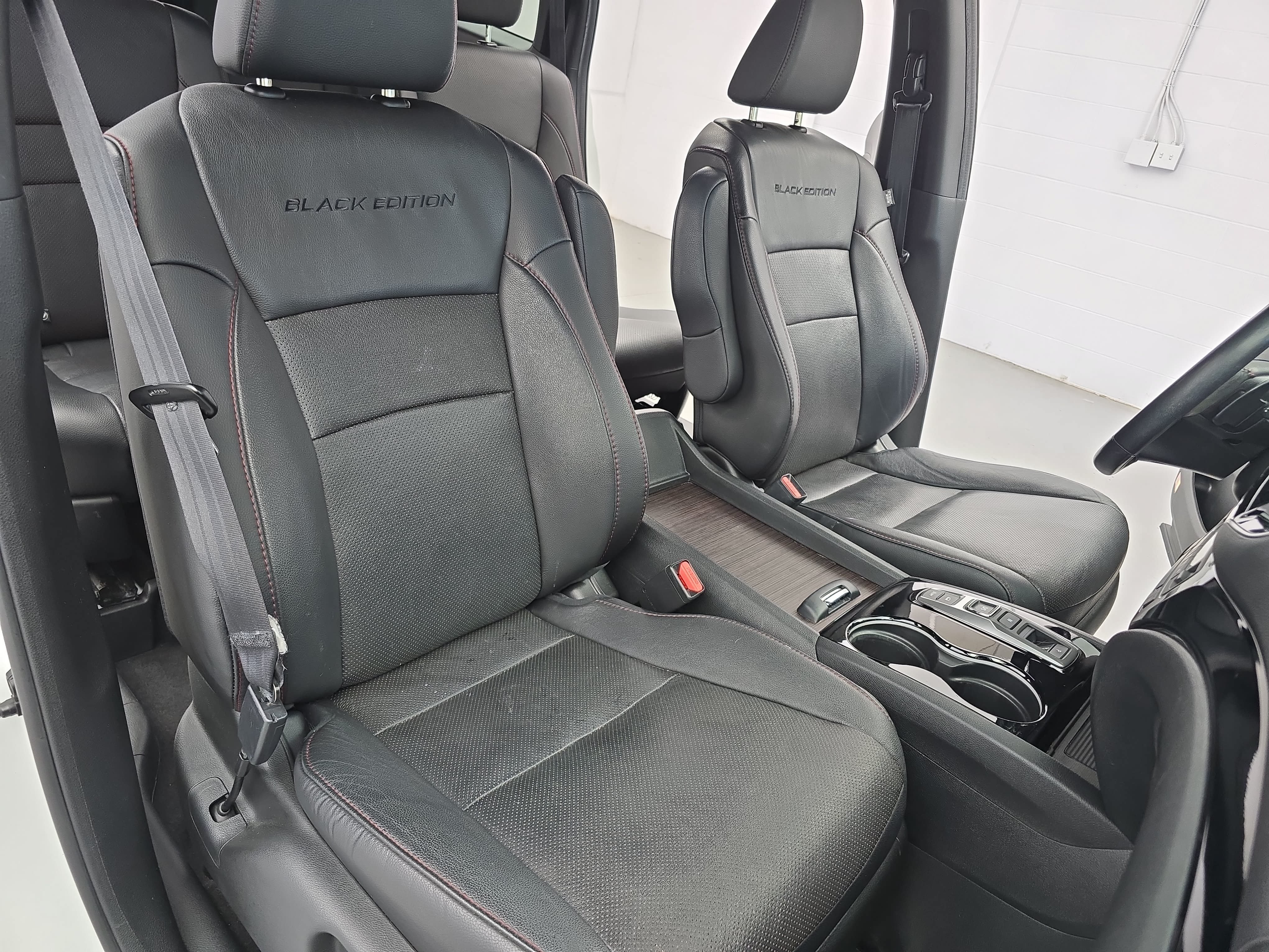 Used 2022 Honda Pilot Black Edition image 10