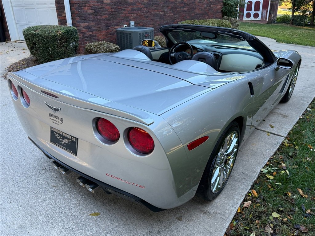 Used 2008 Chevrolet Corvette Convertible w/ Preferred Equipment Group RWD image 38