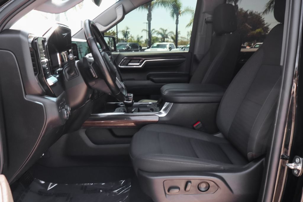 Used 2024 Chevrolet Silverado 1500 RST w/ All Star Edition Plus AWD/4WD image 21