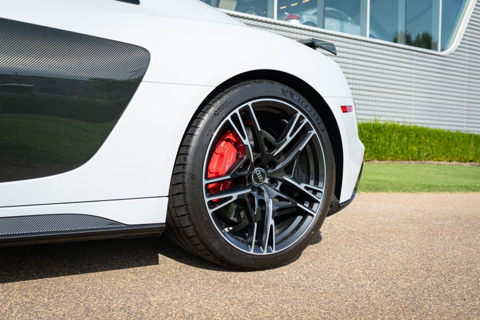 Certified 2023 Audi R8 V10 performance AWD/4WD image 22