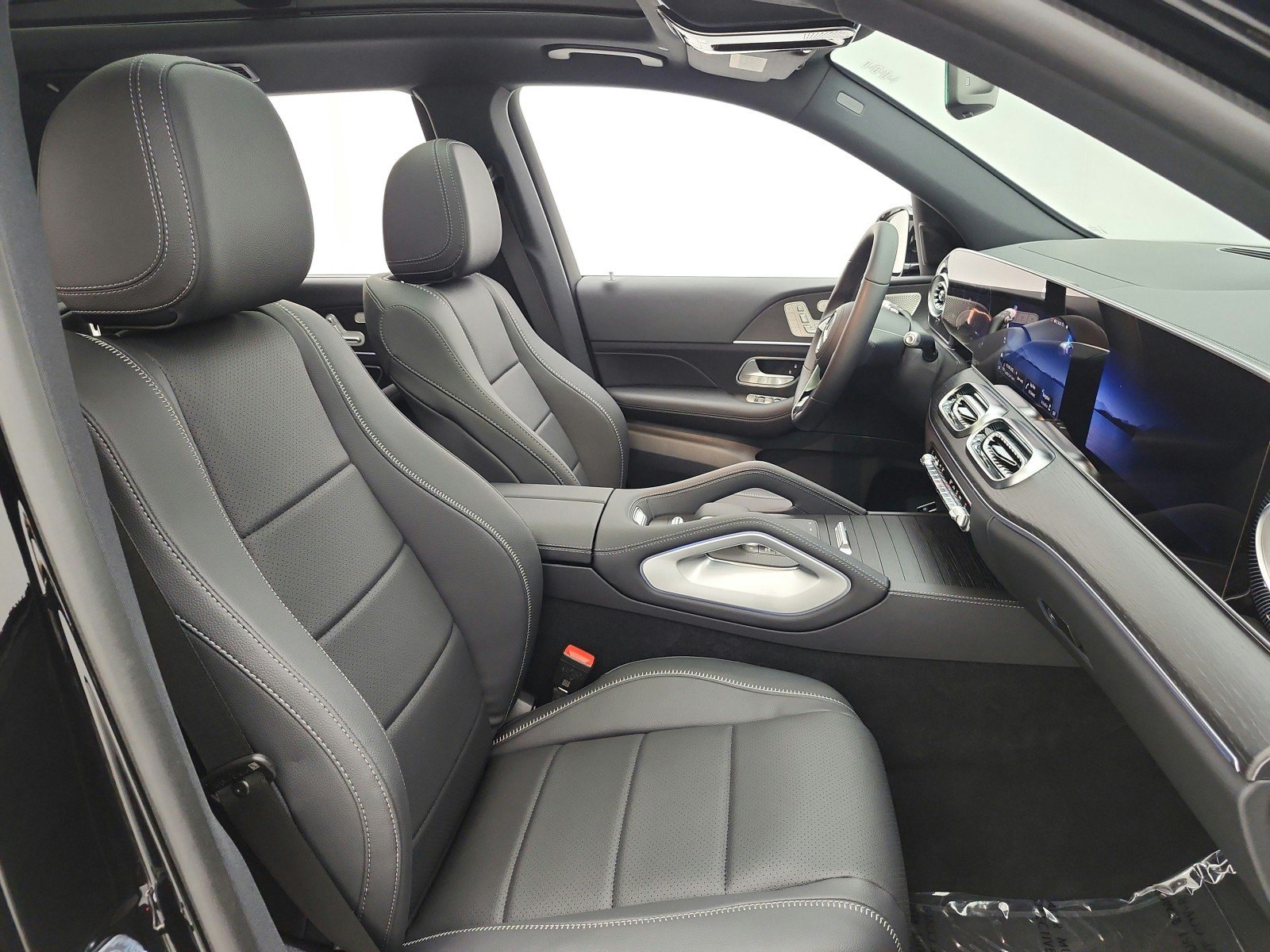 New 2027 Mercedes-Benz GLS 450 4MATIC image 14