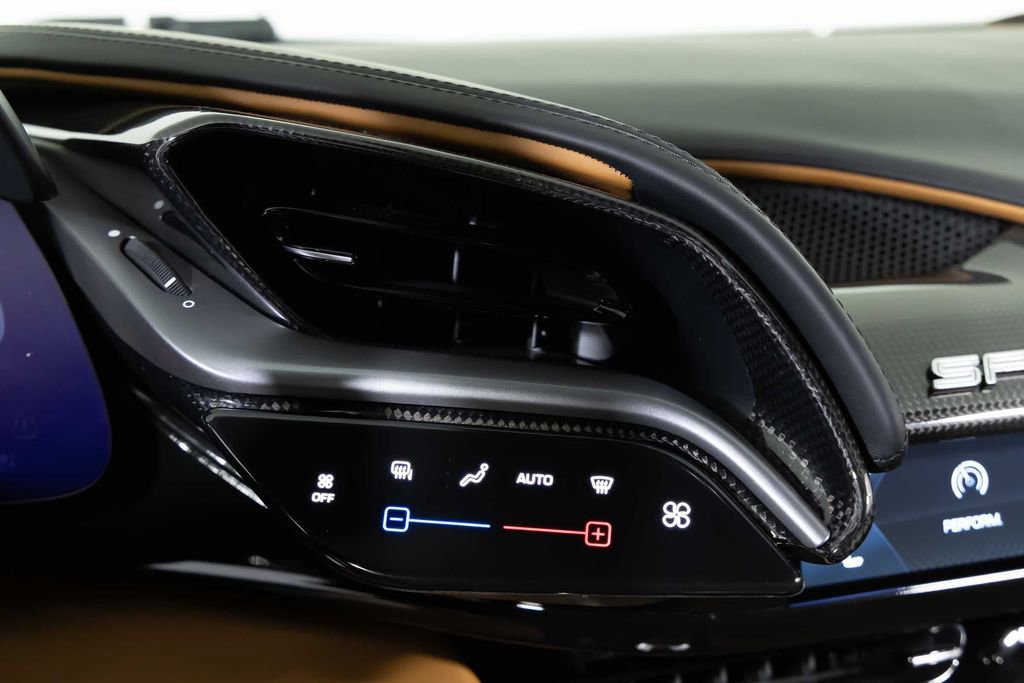 Used 2022 Ferrari SF90 Stradale image 28