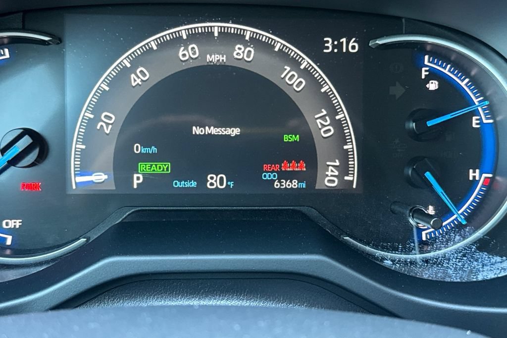 Certified 2025 Toyota RAV4 XLE AWD/4WD image 25
