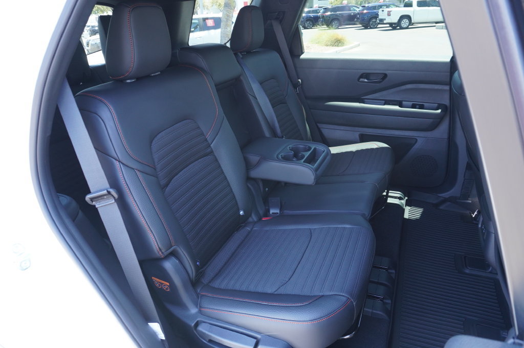 New 2026 Nissan Pathfinder Rock Creek AWD/4WD image 9