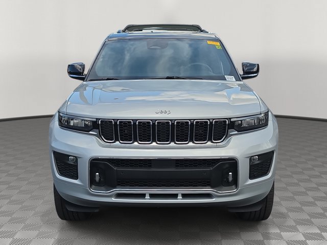Used 2024 Jeep Grand Cherokee L Overland w/ Trailer Tow Package AWD/4WD image 2