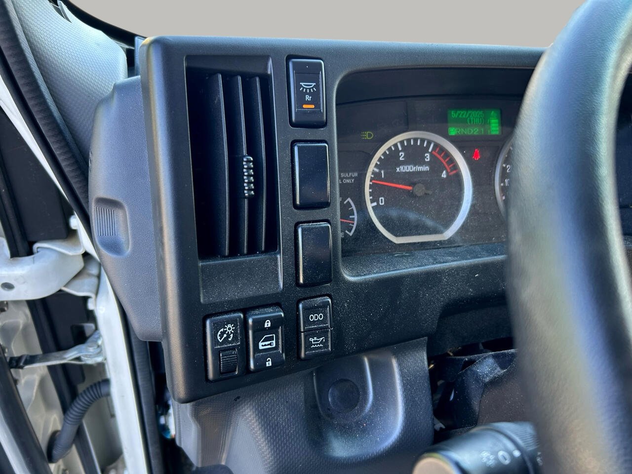 Used 2023 Chevrolet Low Cab Forward 5500XD image 16