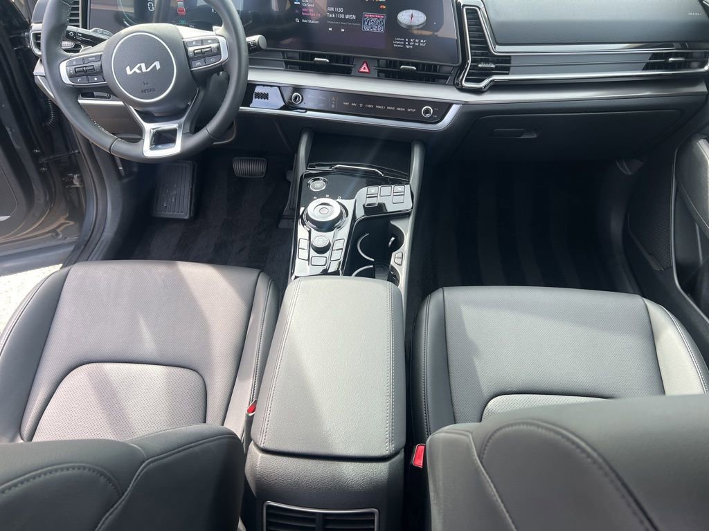 Certified 2025 Kia Sportage EX image 17