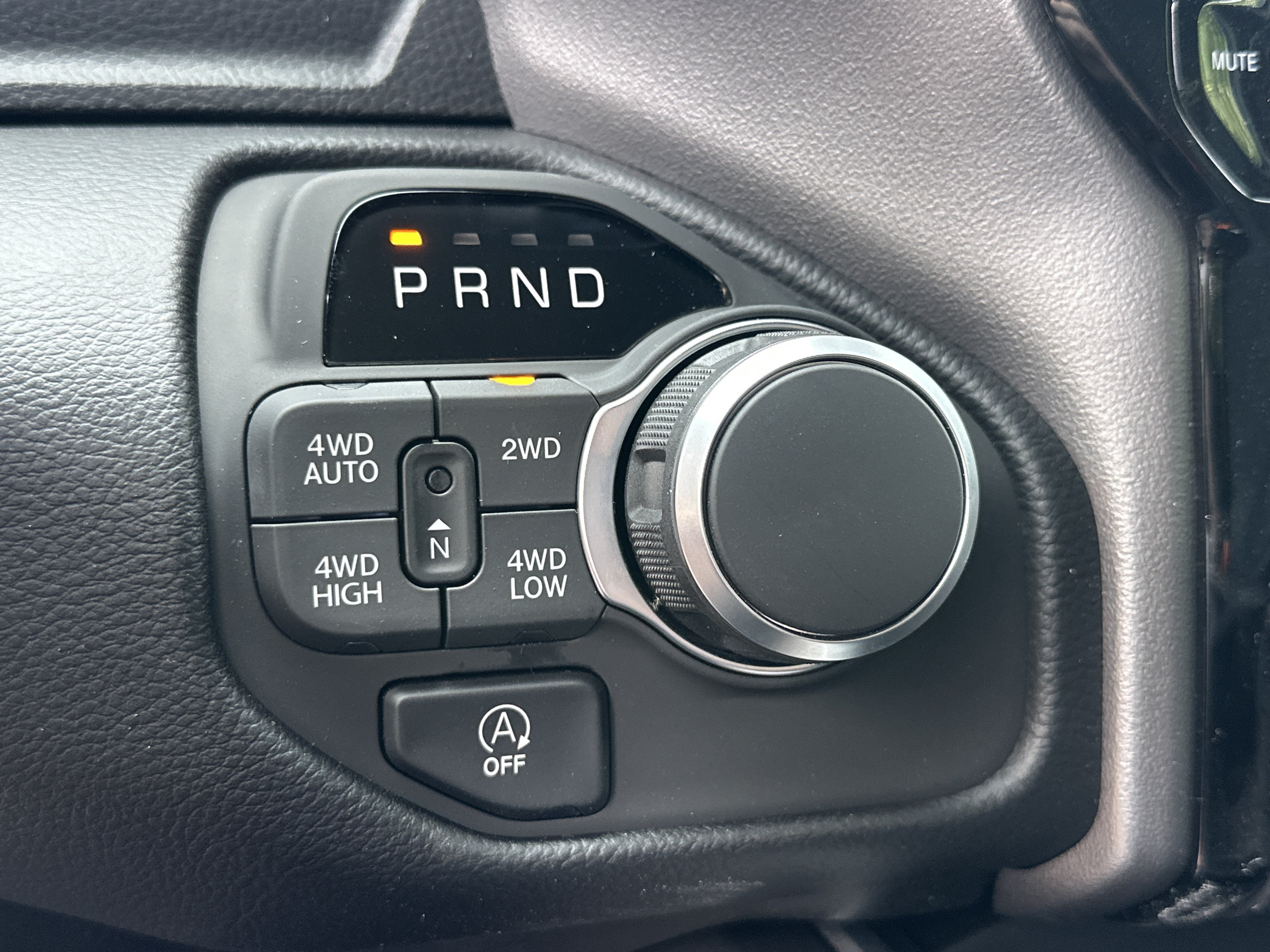 New 2026 RAM 1500 Big Horn AWD/4WD image 7