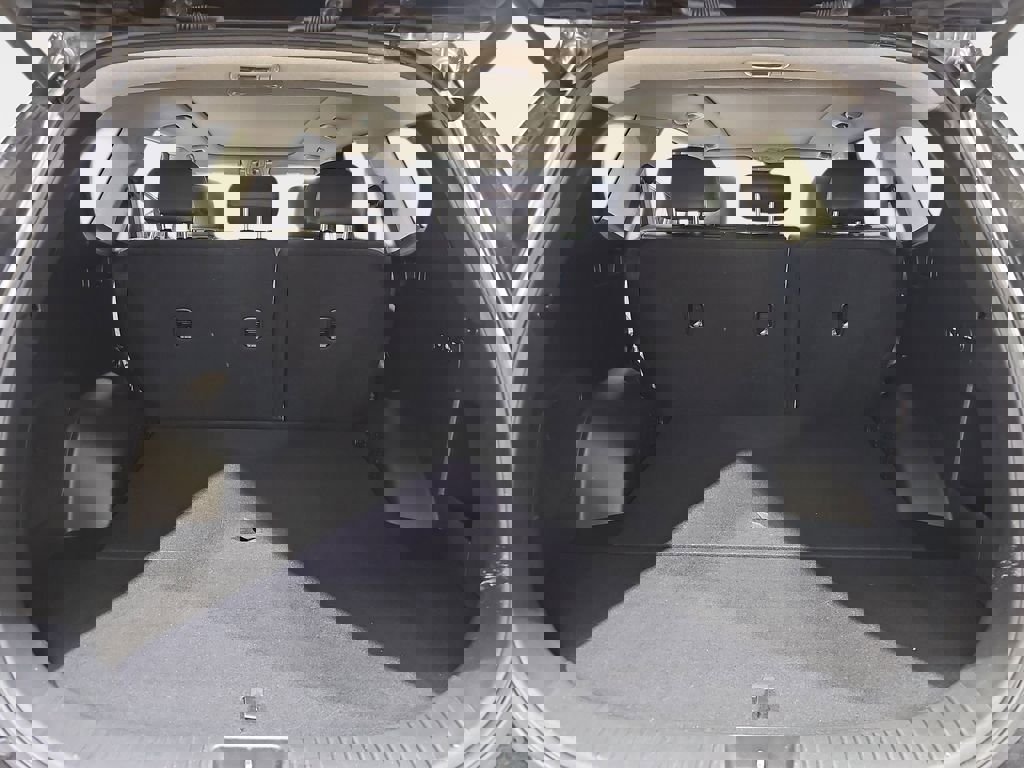 Used 2020 Hyundai Santa Fe Limited image 14