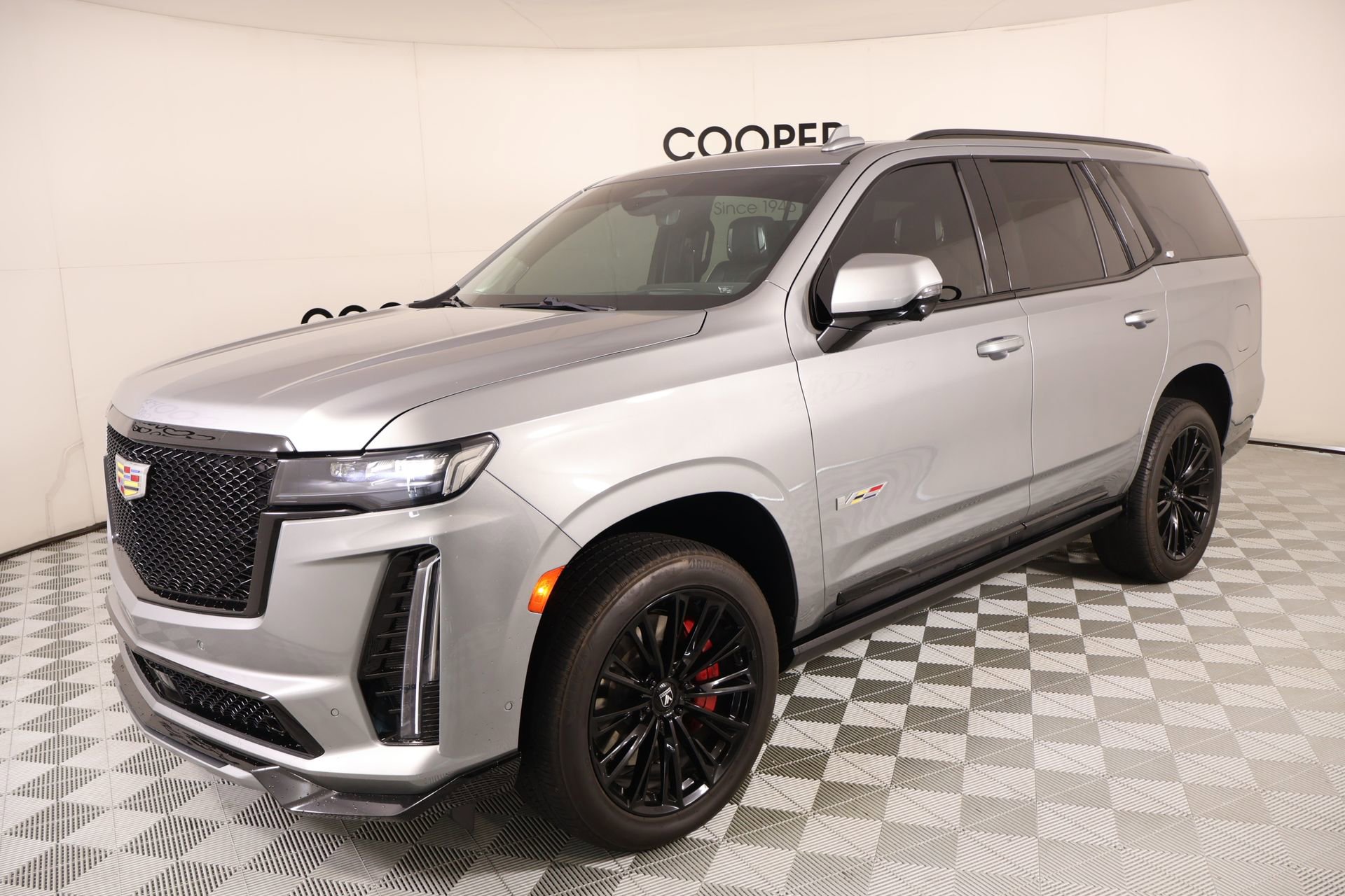 Used 2023 Cadillac Escalade V w/ LPO, Floor Liner Package AWD/4WD image 10