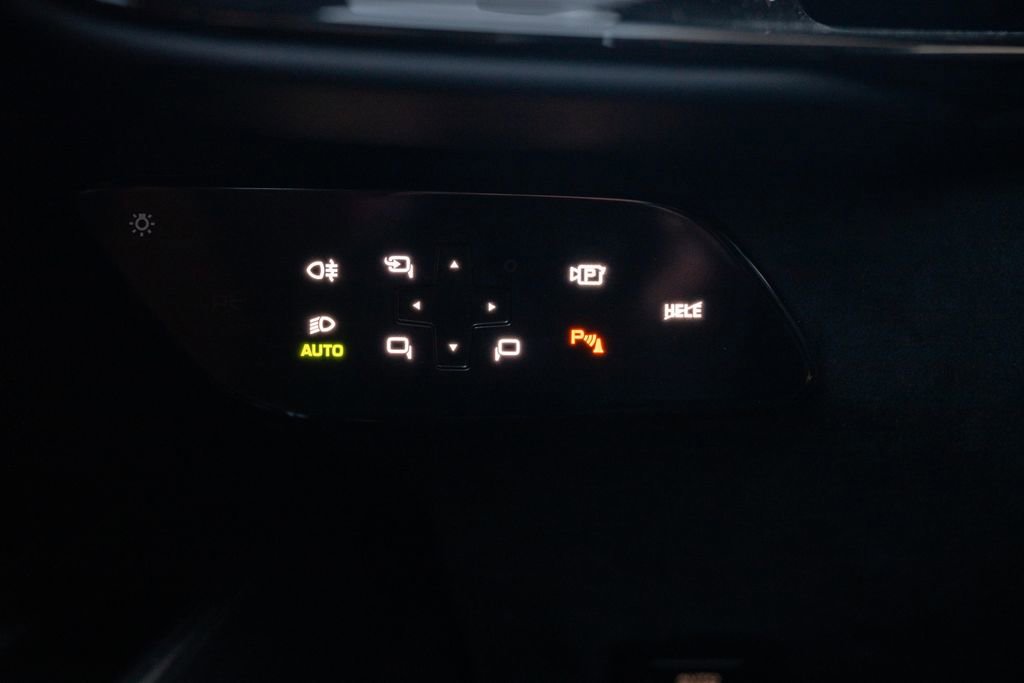 Used 2025 Ferrari 12Cilindri image 34