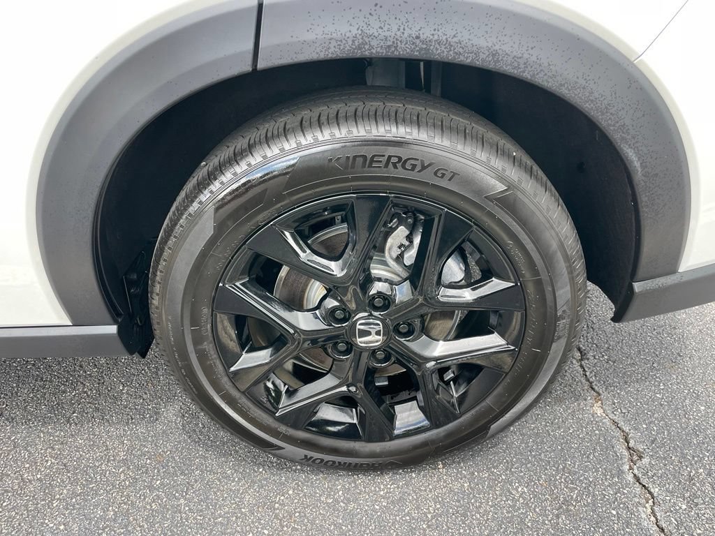 Certified 2025 Honda HR-V Sport image 42