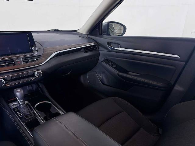 Certified 2023 Nissan Altima 2.5 SV FWD image 19