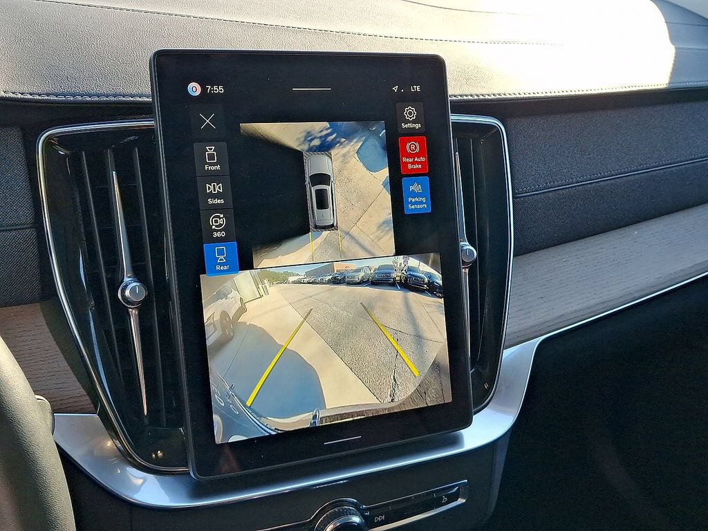 Certified 2026 Volvo XC90 B6 Plus AWD/4WD image 21