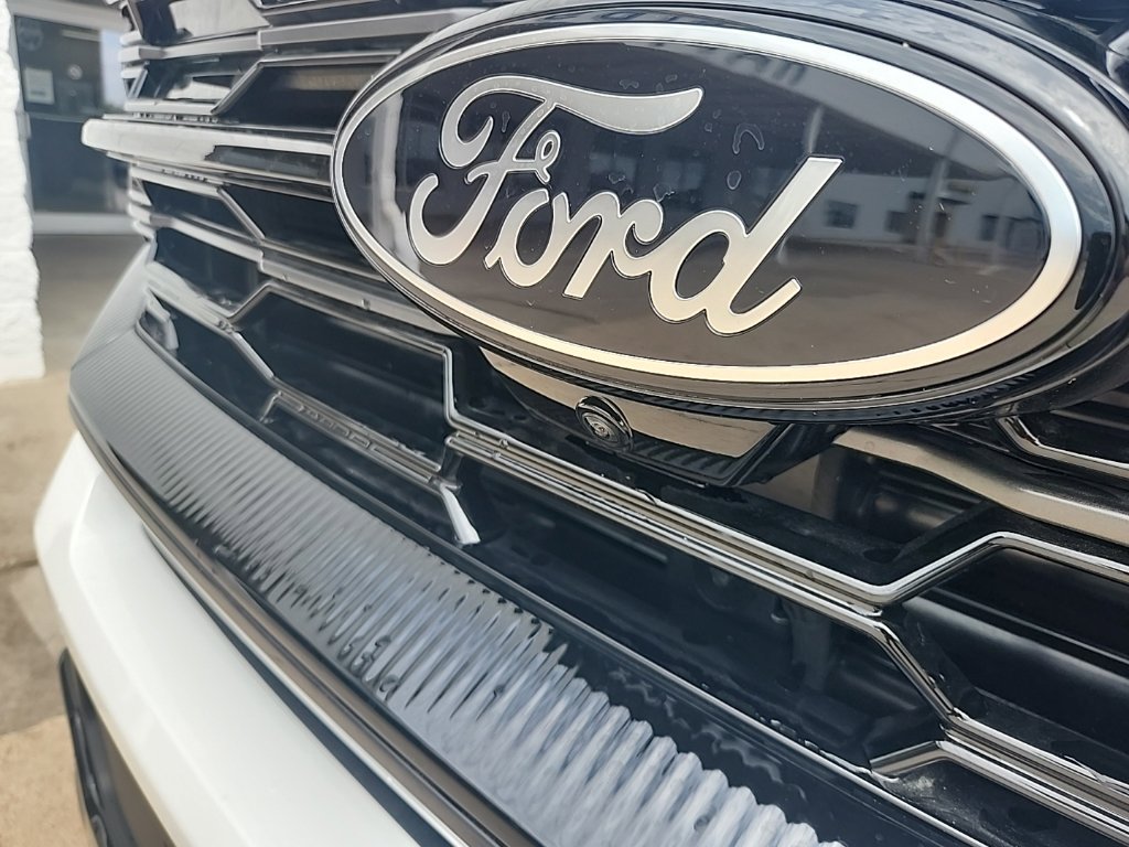 New 2026 Ford Expedition Max Platinum w/ Stealth Appearance Package AWD/4WD image 9