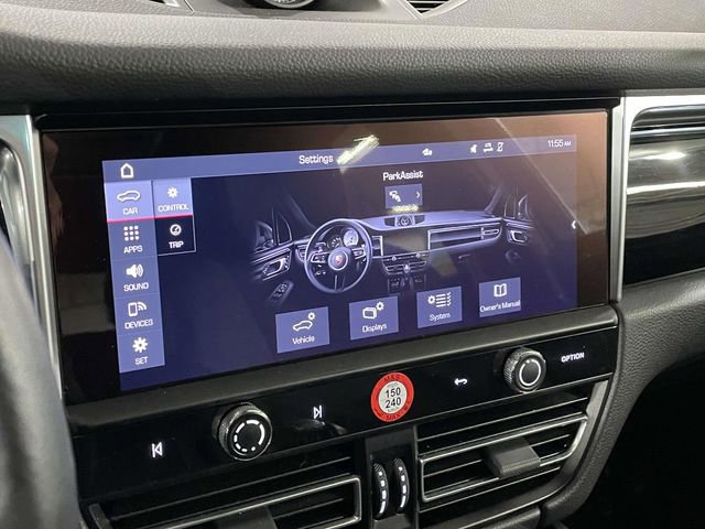 Used 2024 Porsche Macan image 31