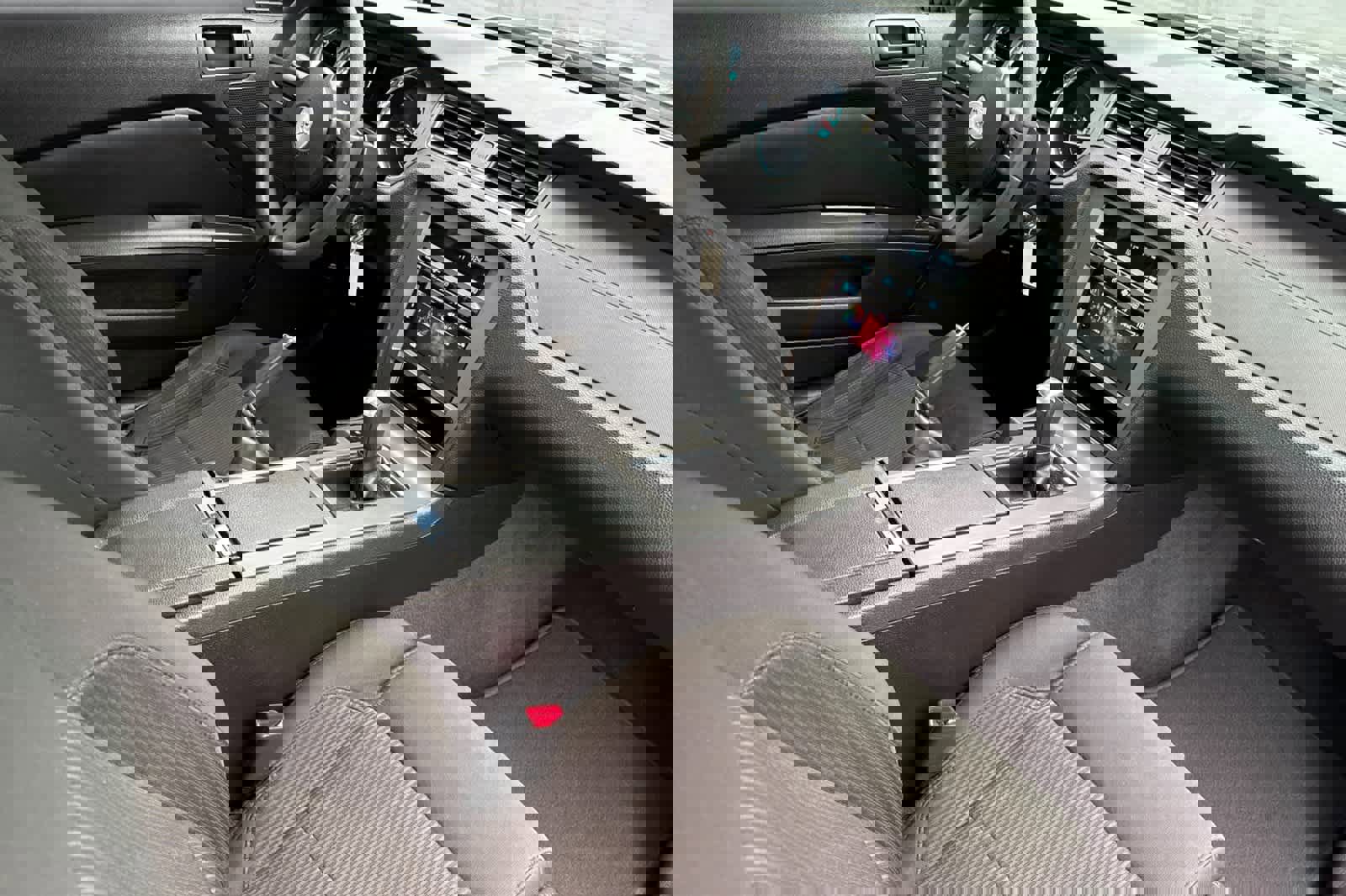 Used 2010 Ford Mustang GT image 15