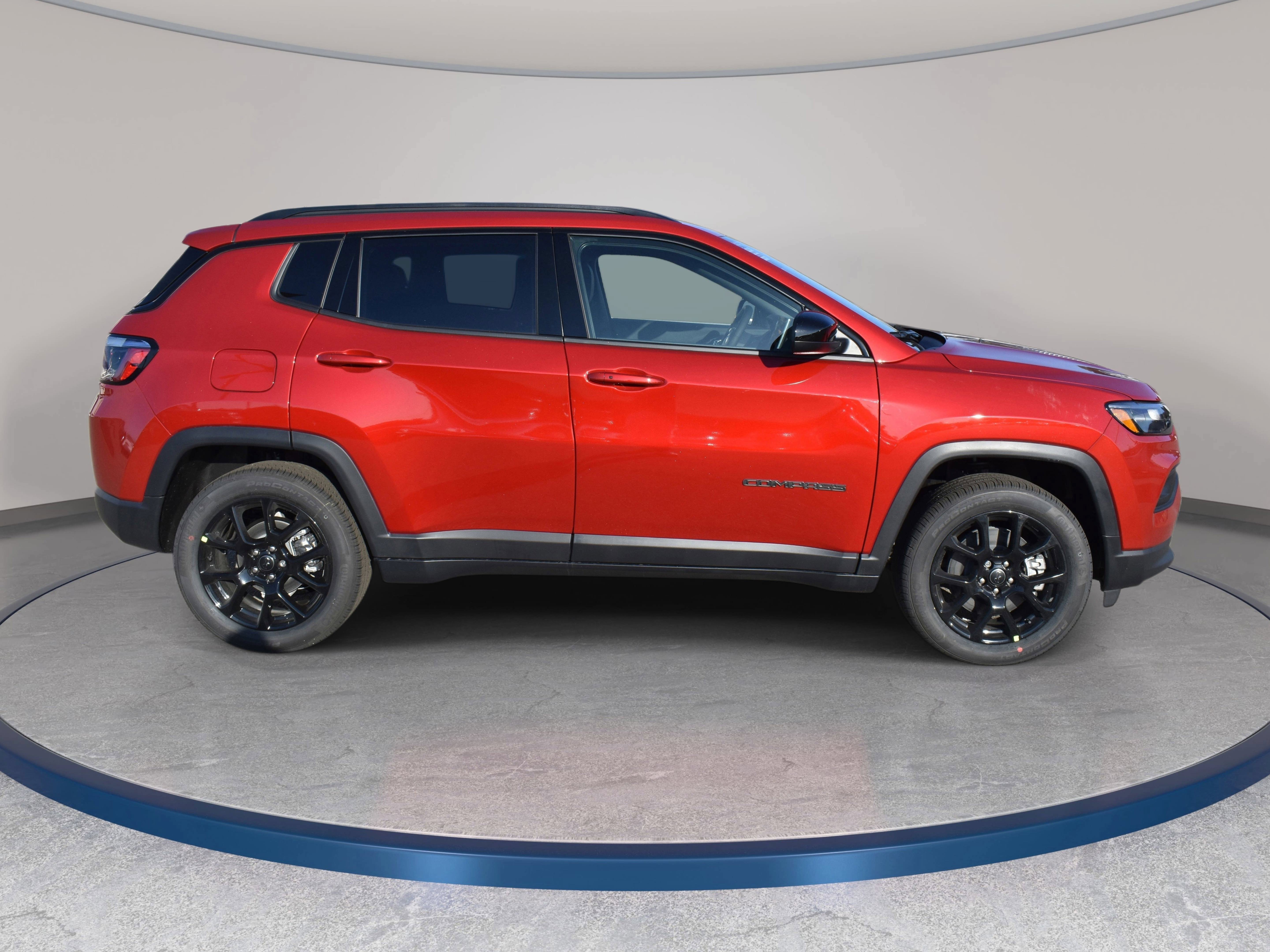 New 2026 Jeep Compass Latitude AWD/4WD image 5